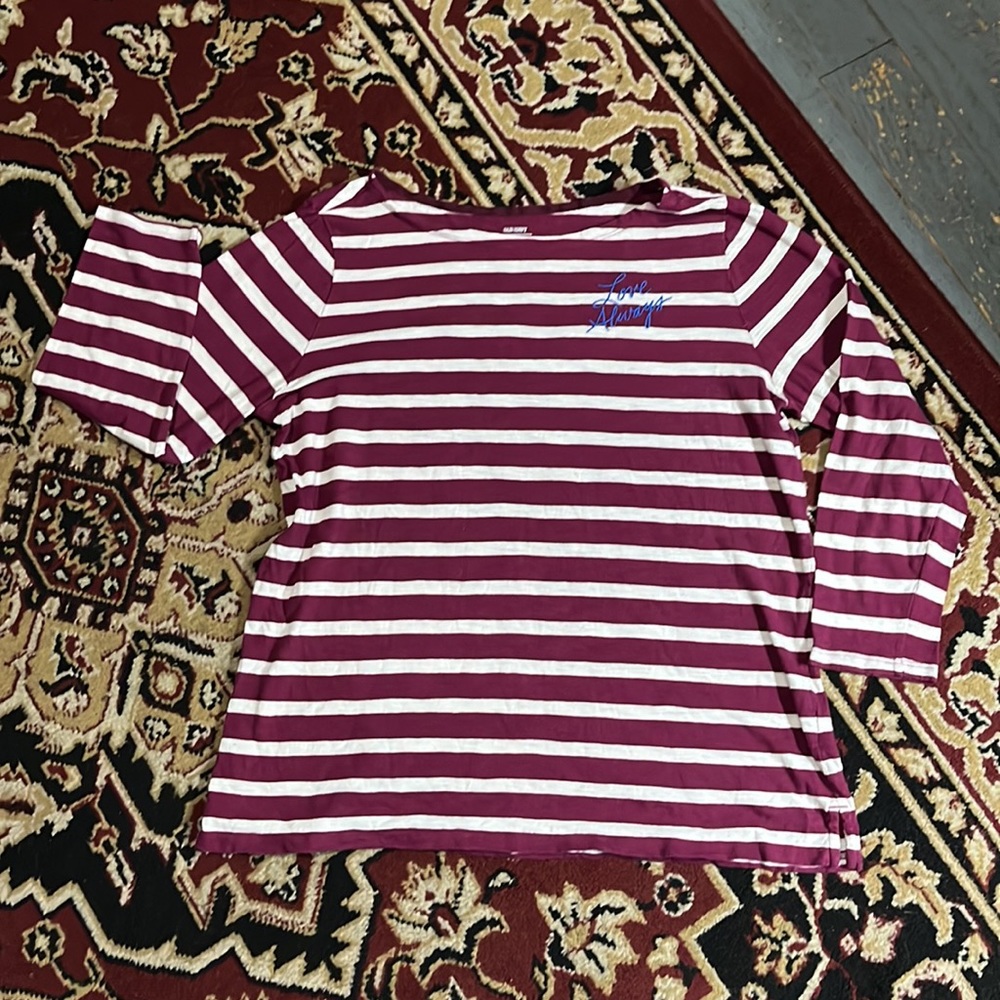 💕🐇Long 3/4ths Sleeve Top / Maroon & White Striped / Old Navy Size Large